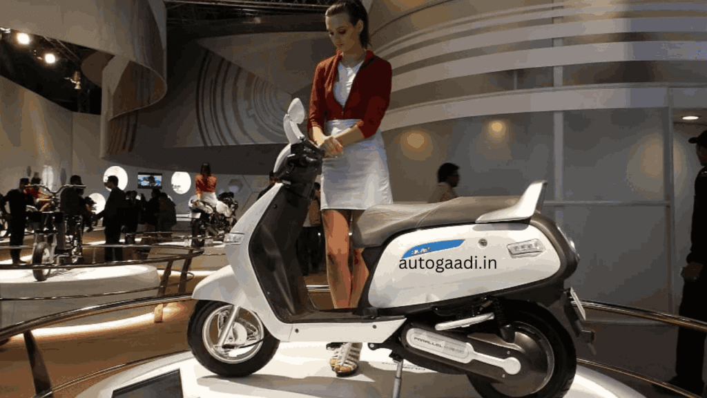 TVS iQube Hybrid 2025